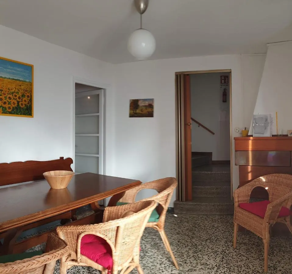 Hotel La Turr De Mezz à Nesso Maison d'hôtes