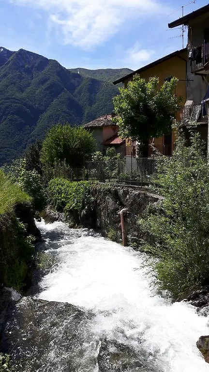 Hotel La Turr De Mezz à Nesso